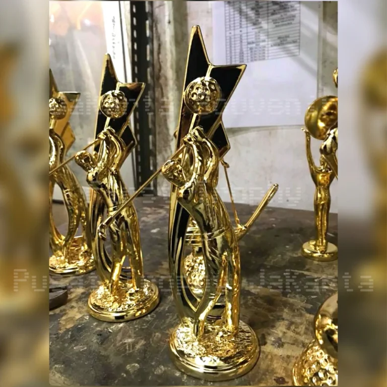 Trophy Golf